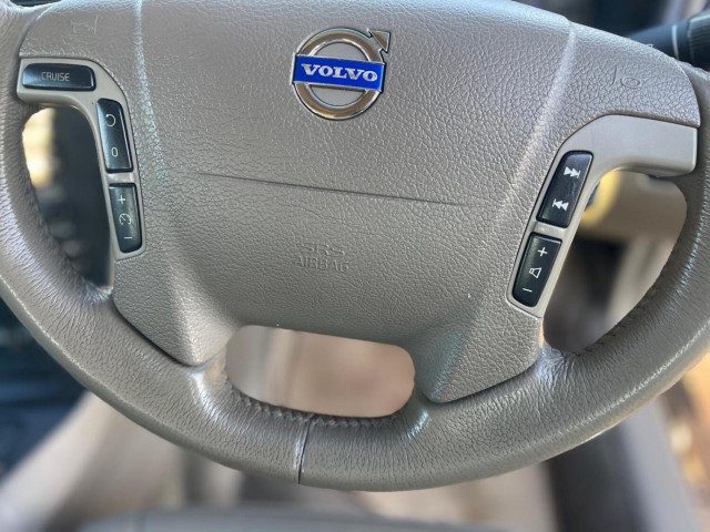 Volvo V70 - Image 12
