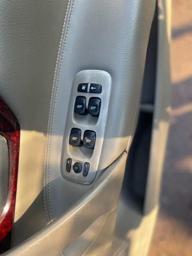 Volvo V70 - Image 15