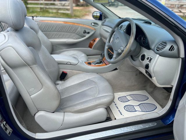 Mercedes-Benz Clk - Image 14