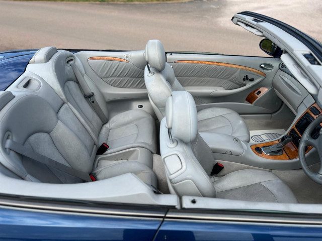 Mercedes-Benz Clk - Image 15