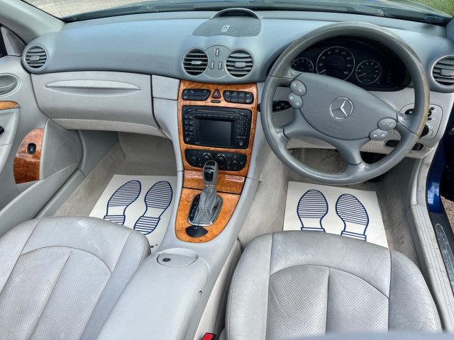 Mercedes-Benz Clk - Image 16