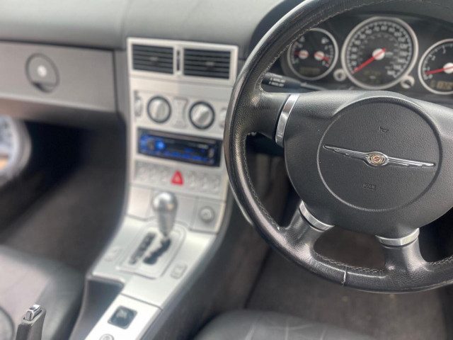 Chrysler Crossfire - Image 16