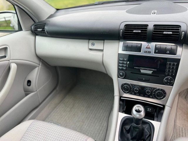 Mercedes-Benz C Class - Image 13