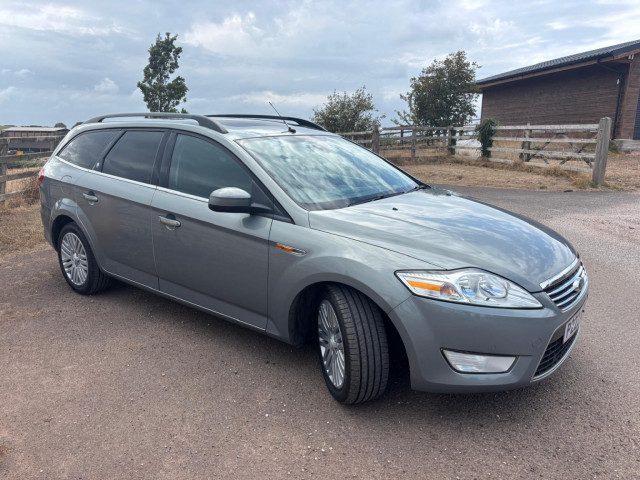 Ford Mondeo - Image 8