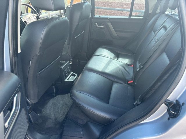 Ford Mondeo - Image 18