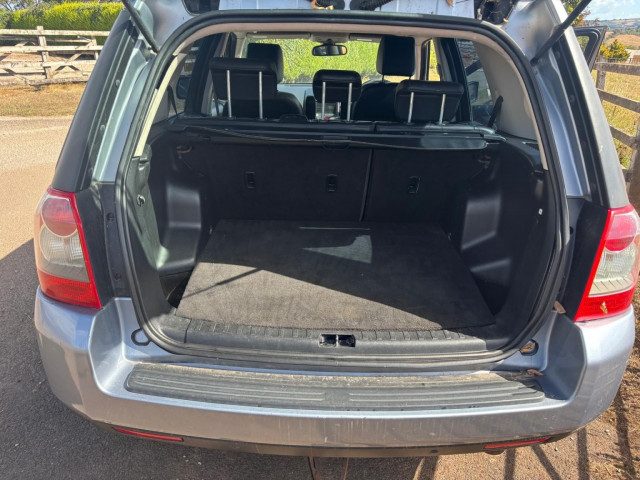 Ford Mondeo - Image 19