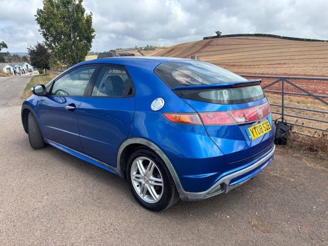 Honda Civic - Image 5