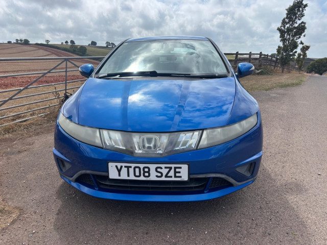 Honda Civic - Image 9