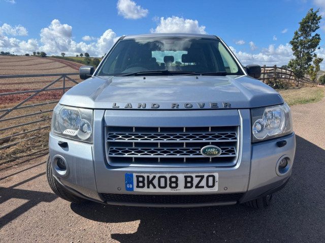 Land Rover Freelander 2 - Image 9