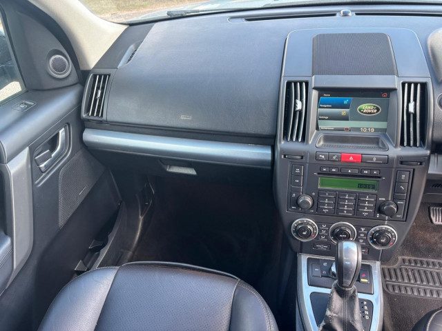 Land Rover Freelander 2 - Image 10