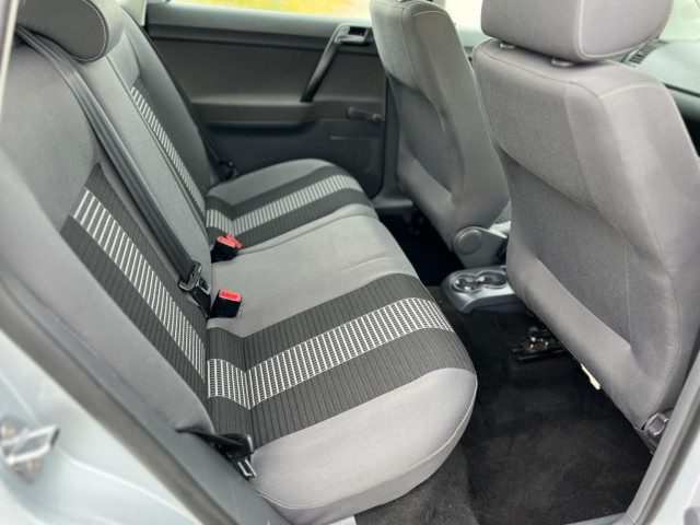 Volkswagen Polo - Image 12