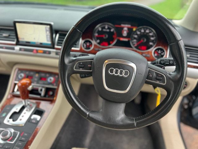 Audi A8 - Image 17