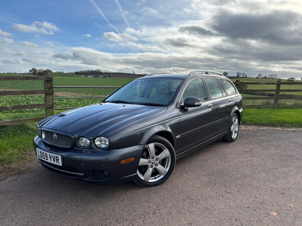 Jaguar X-Type - Image 2