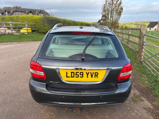 Jaguar X-Type - Image 6