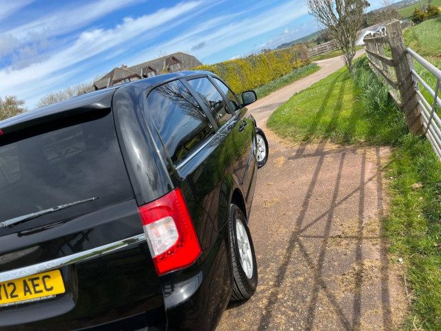Chrysler Grand Voyager - Image 7