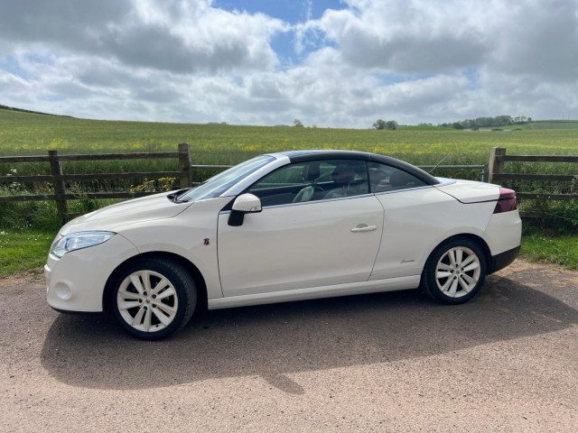 Renault Megane - Image 6