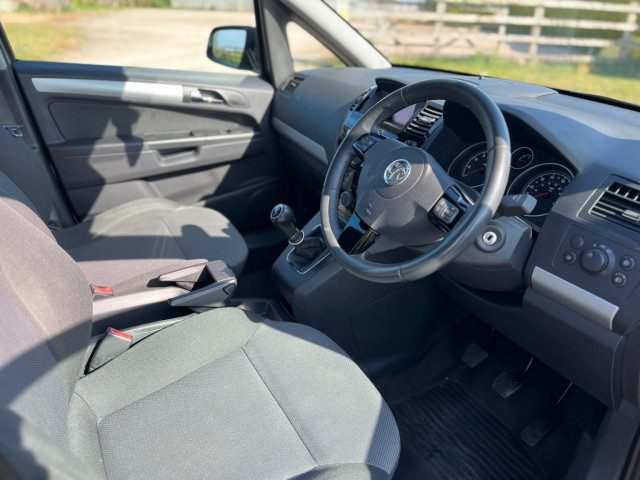 Vauxhall Zafira - Image 14