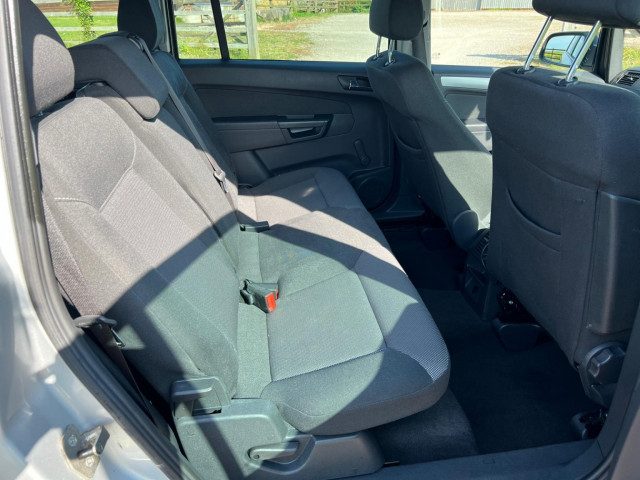 Vauxhall Zafira - Image 15