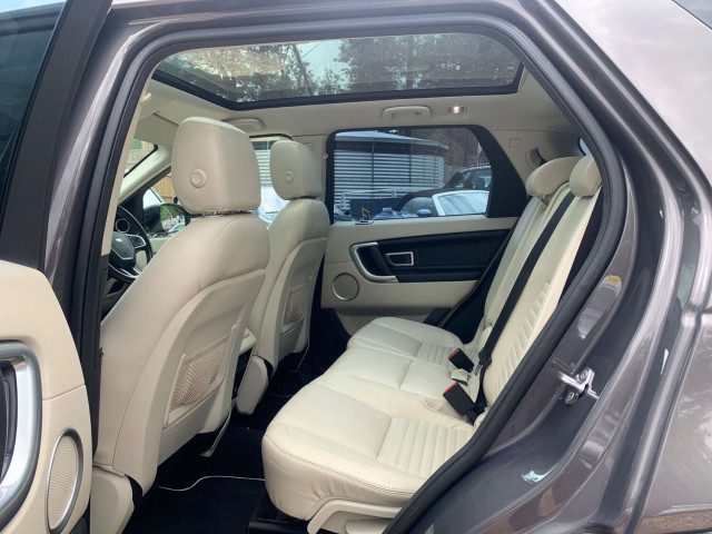Land Rover Discovery Sport - Image 15