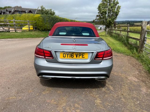 Mercedes-Benz E Class - Image 9