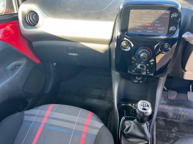 Peugeot 108 - Image 10