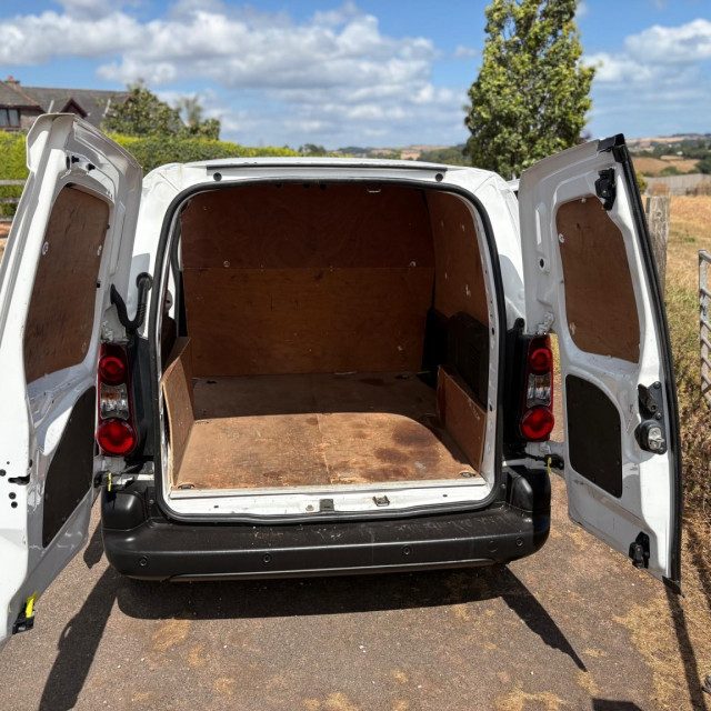 Citroen Berlingo - Image 15