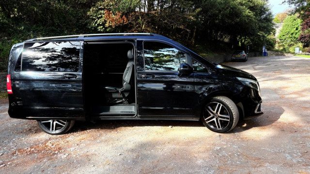 Mercedes-Benz V Class - Image 10