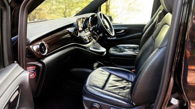 Mercedes-Benz V Class - Image 12