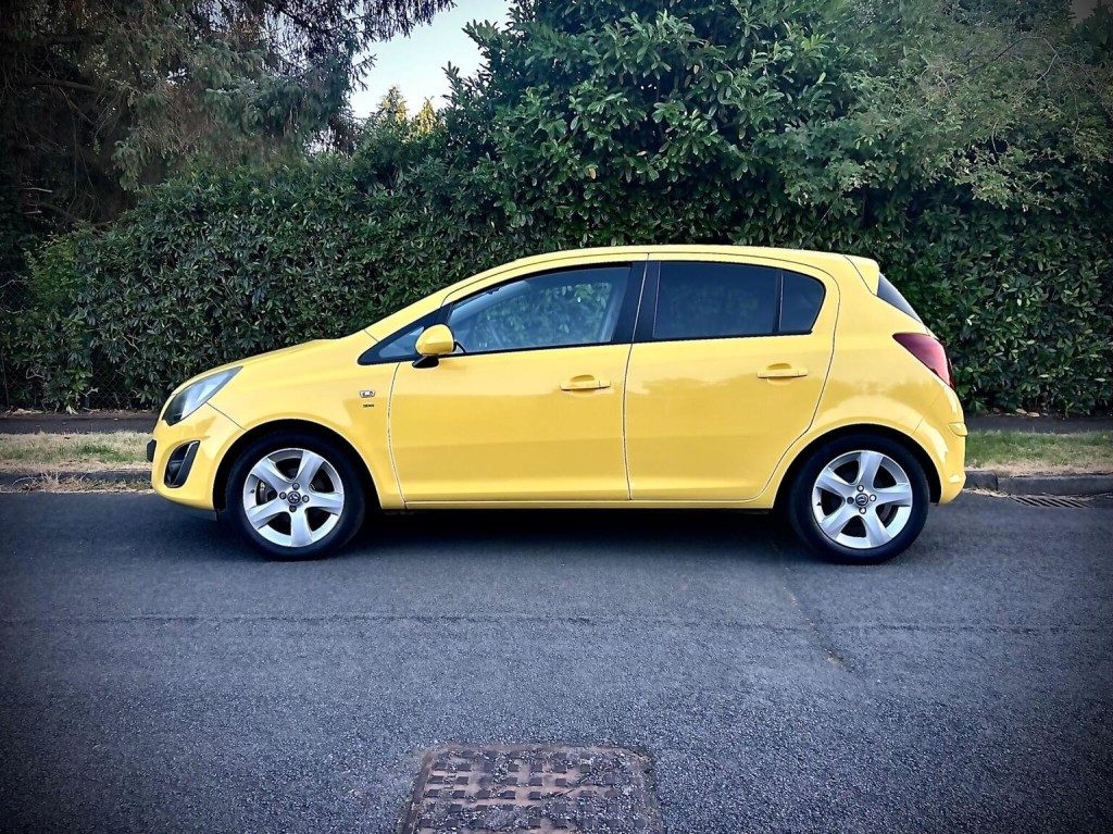 Vauxhall Corsa - Image 3