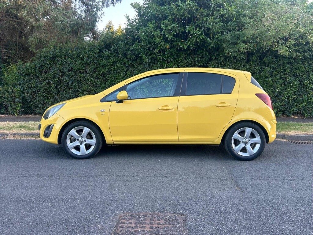 Vauxhall Corsa - Image 8