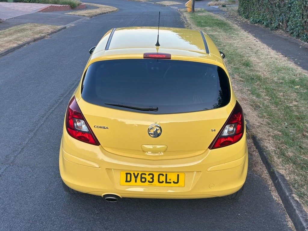 Vauxhall Corsa - Image 13