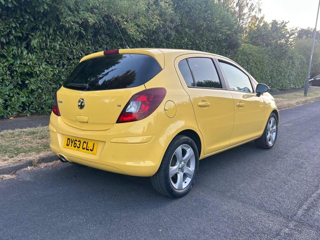 Vauxhall Corsa - Image 14