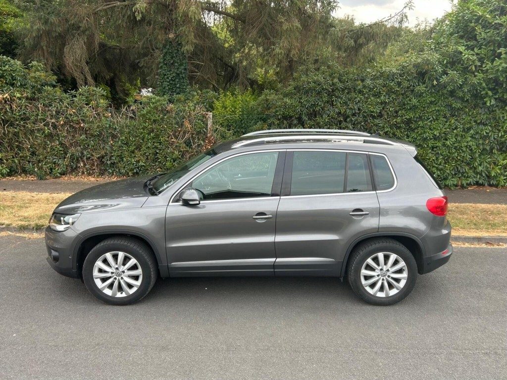 Volkswagen Tiguan - Image 9