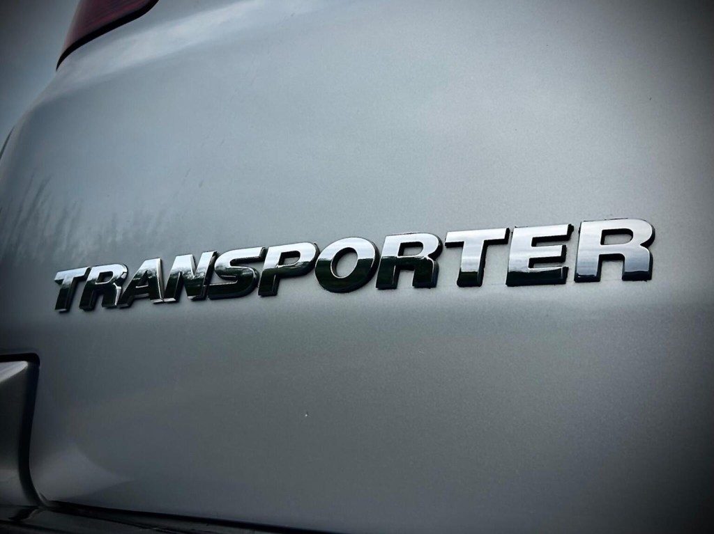 Volkswagen Transporter - Image 5