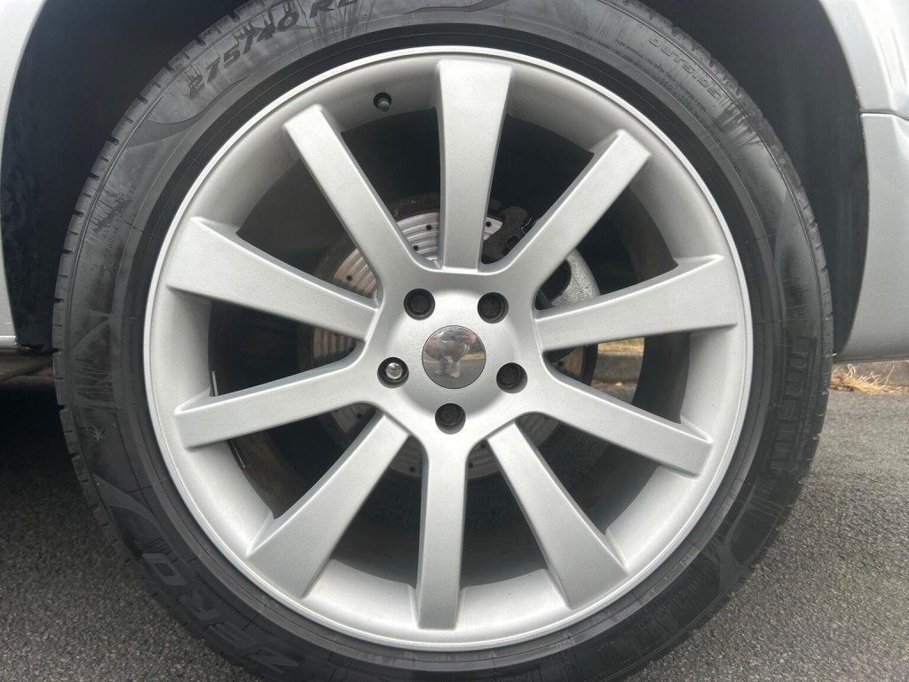 Volkswagen Transporter - Image 12
