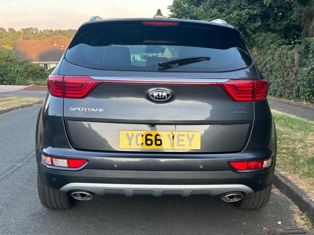 Kia Sportage - Image 12