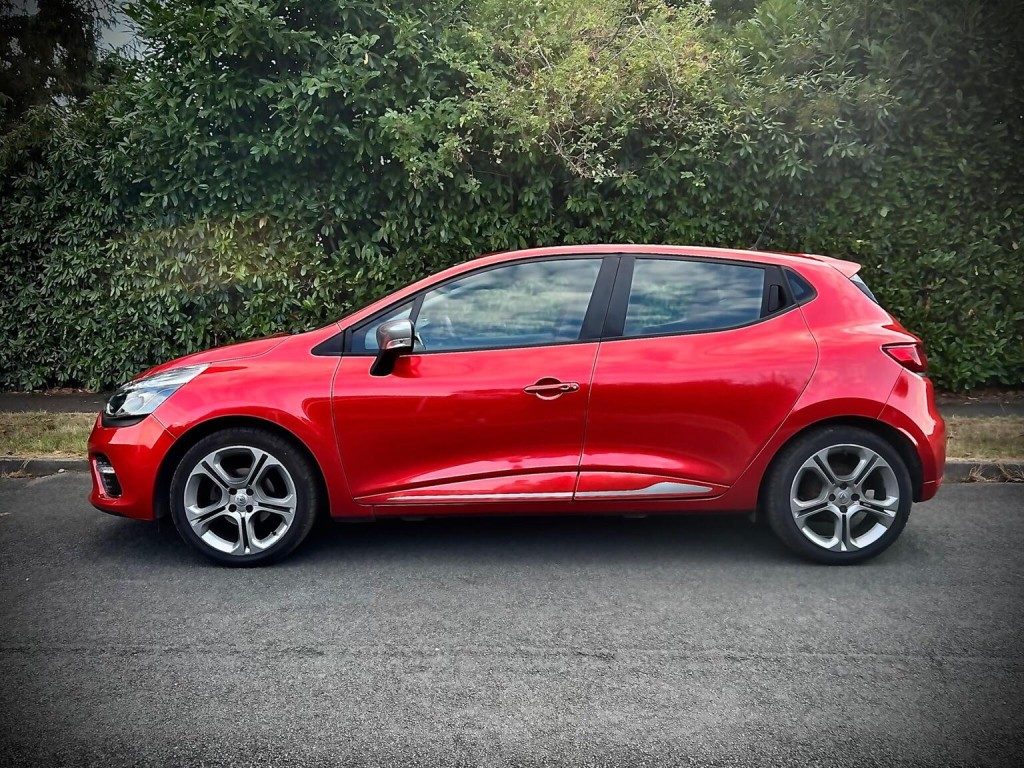 Renault Clio - Image 9