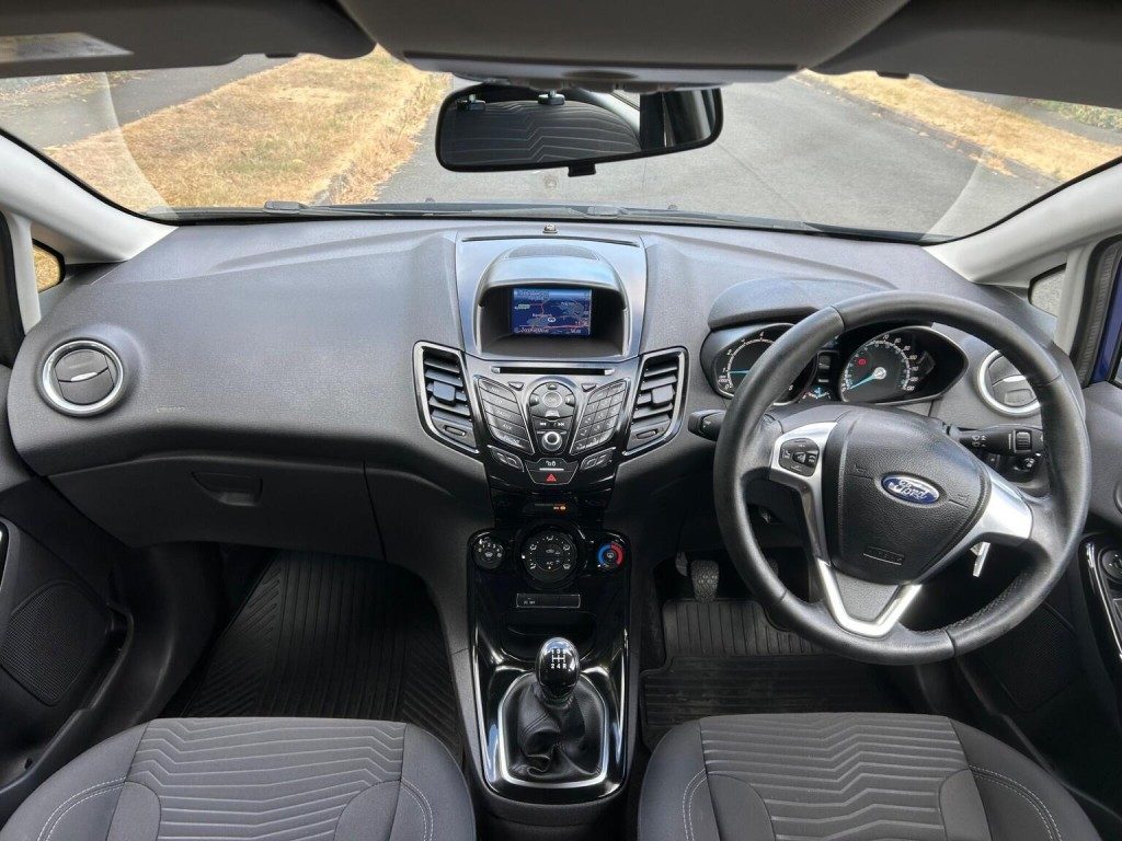 Ford Fiesta - Image 4