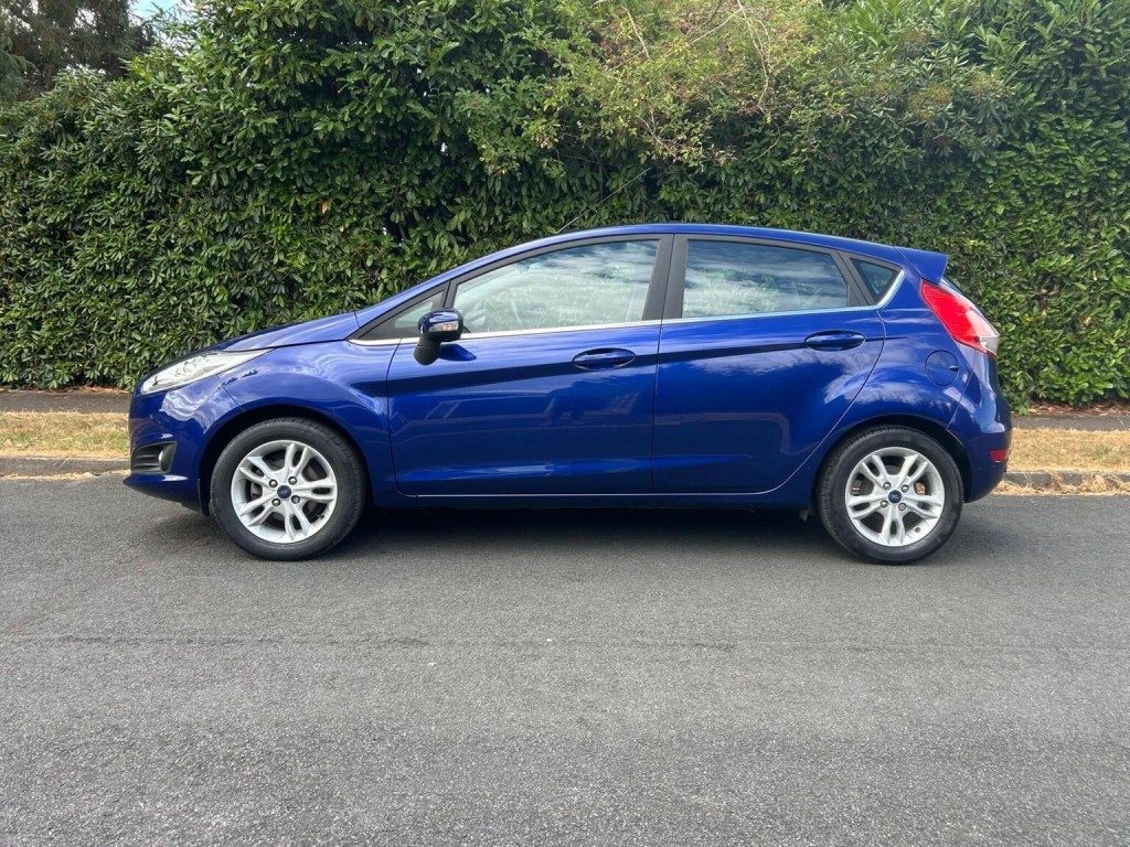 Ford Fiesta - Image 8