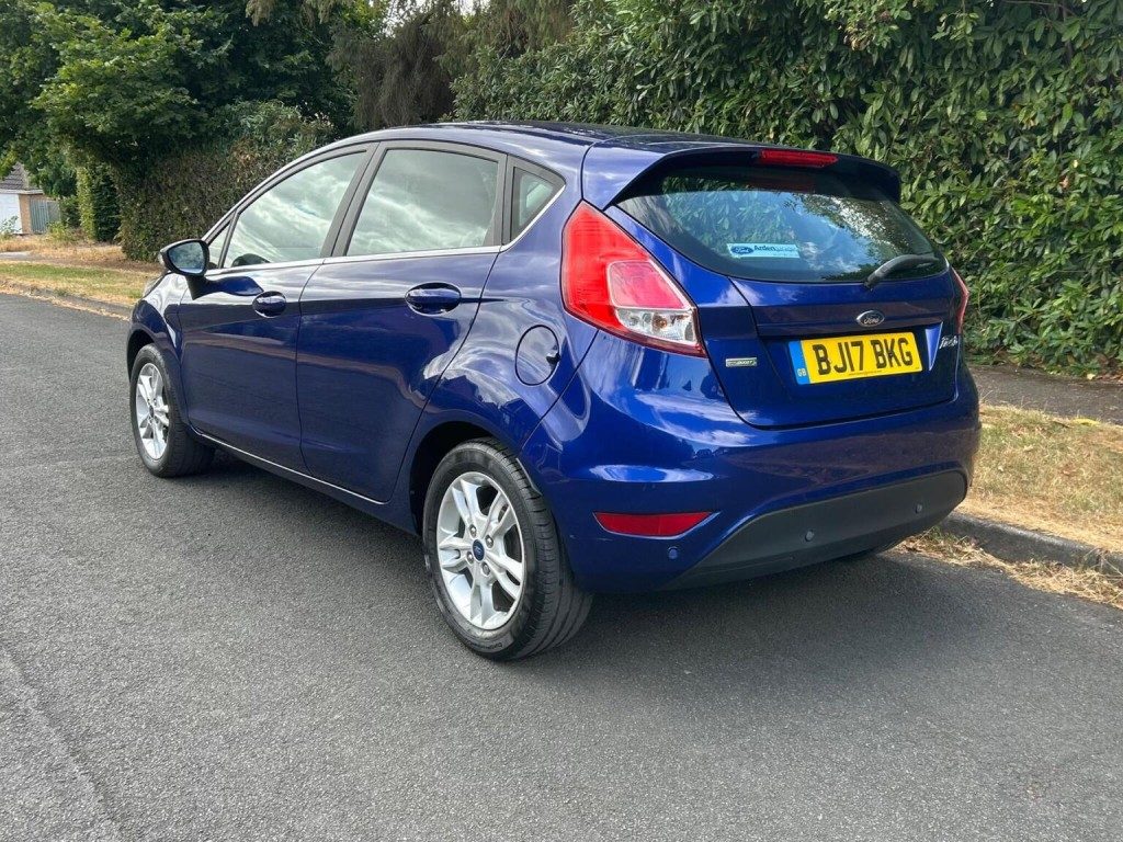 Ford Fiesta - Image 12
