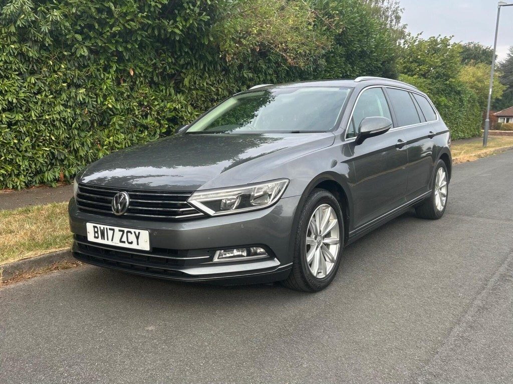 Volkswagen Passat - Image 6