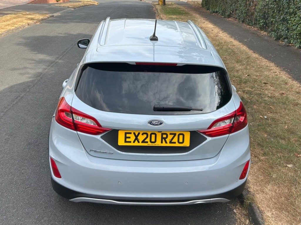 Ford Fiesta - Image 14
