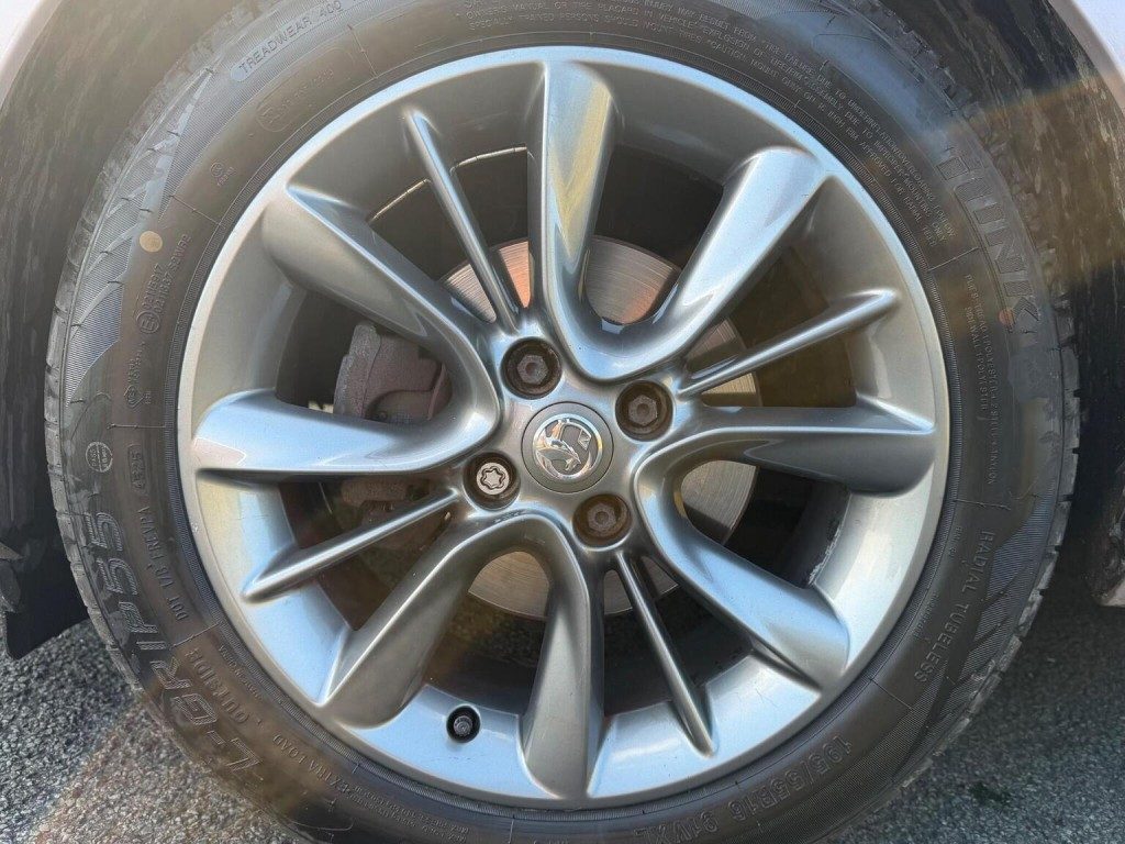 Vauxhall Adam - Image 11