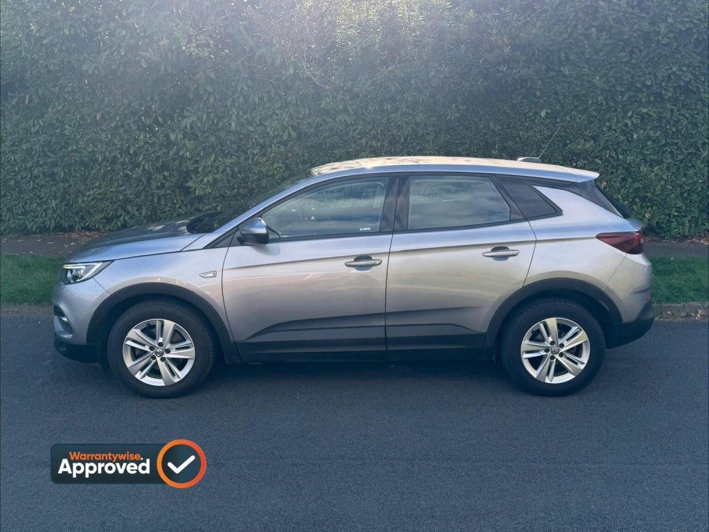 Vauxhall Grandland X - Image 8