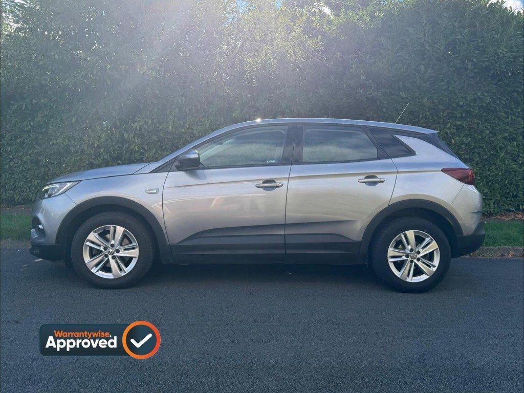 Vauxhall Grandland X - Image 9
