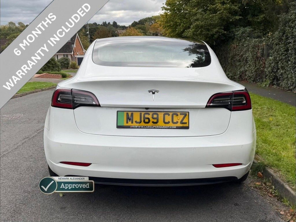 Tesla Model 3 - Image 15