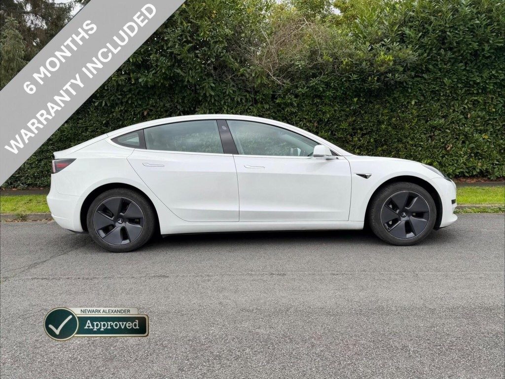 Tesla Model 3 - Image 19