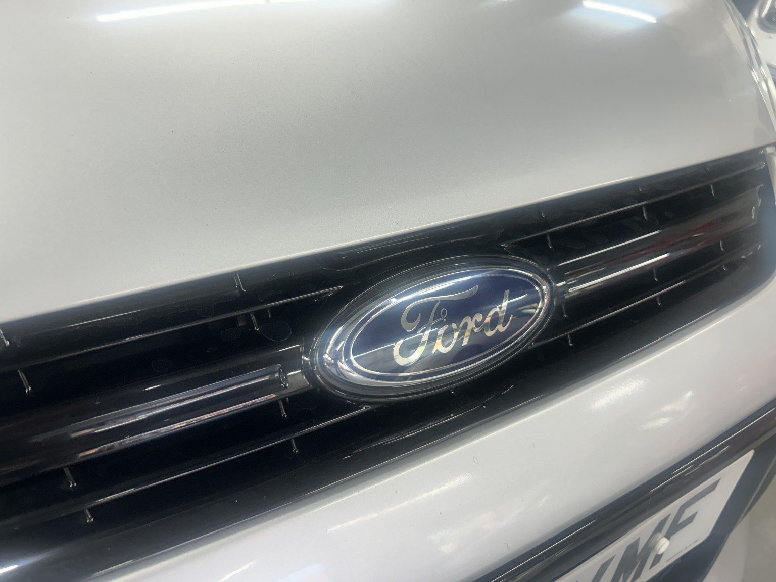 Ford S-Max - Image 13