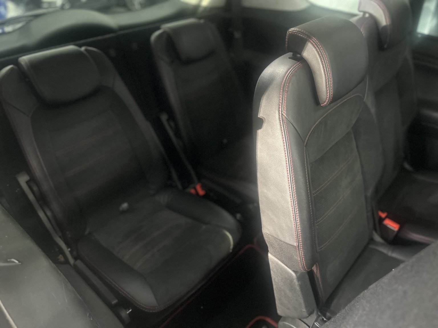 Ford S-Max - Image 19