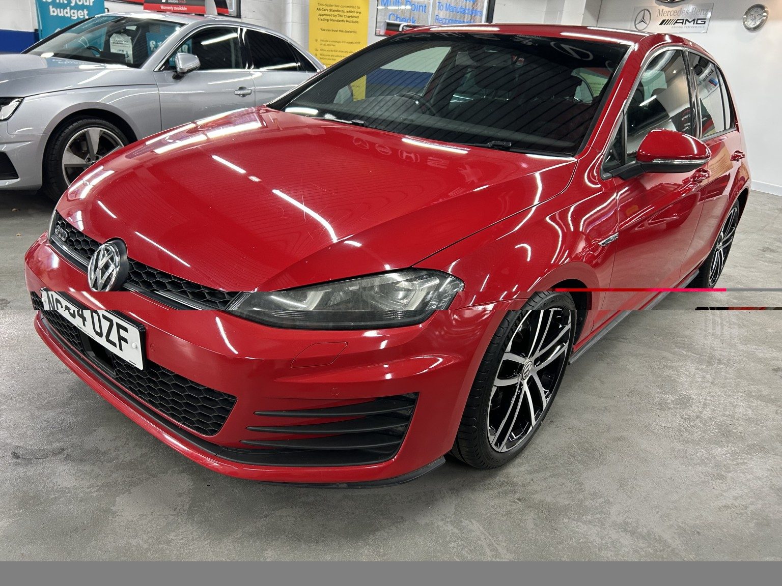Volkswagen Golf - Image 5